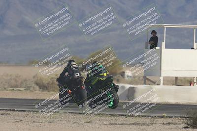 media/Jan-18-2026-CVMA (Sun) [[519f600f45]]/Race 12- Formula 40 MW and LW/